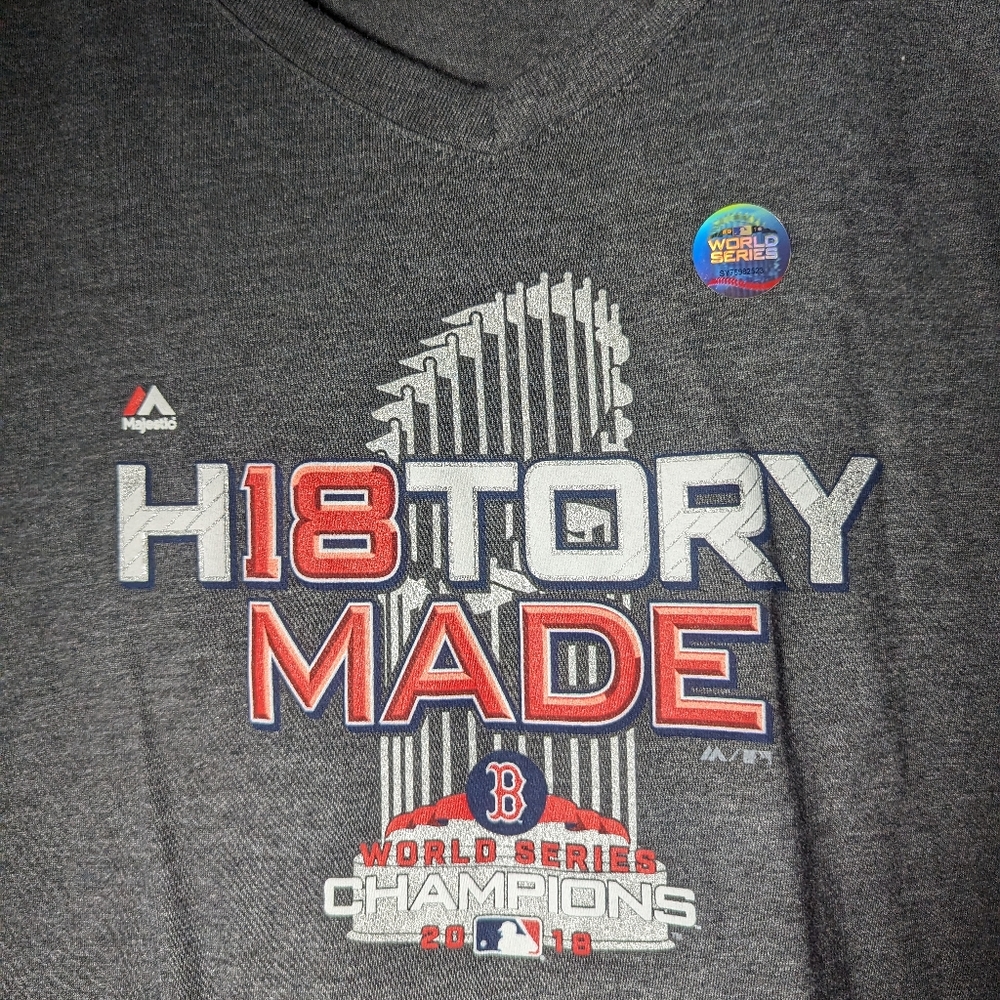 H18TORY MADE Boston Red Sox 2018 World Series Champs Womens Large Shirt